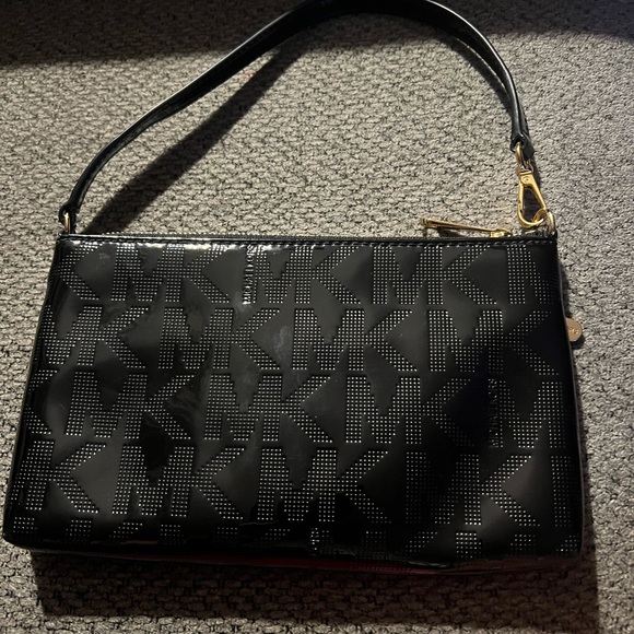 Michael Kors black wristlet - Picture 2 of 5